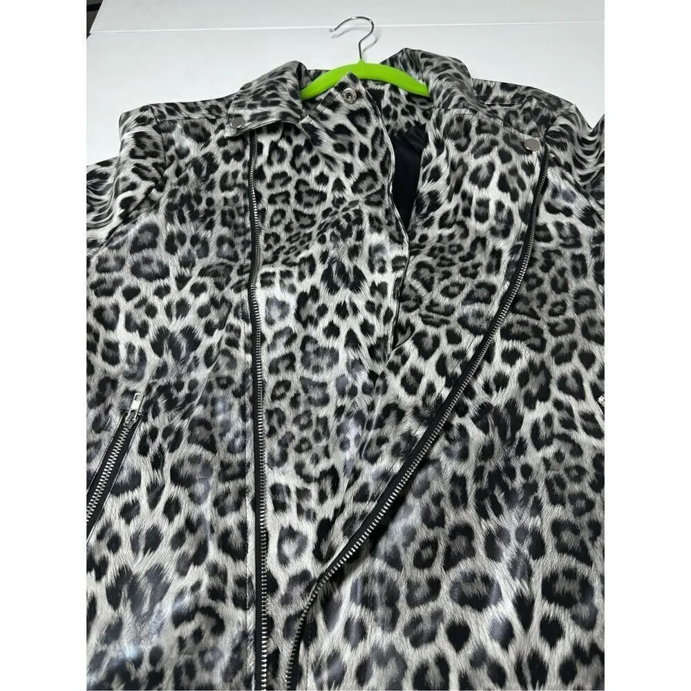 NWT MAN Boohoo Women Animal Print Polyurethane Zip Rein Jacket Size XXL Belted
